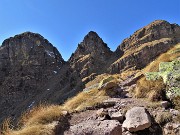  Anello Bivacco (2050 m)-Laghetto (2116 m) Tre Pizzi da Capovalle (1130 m)-10apr22- FOTOGALLERY